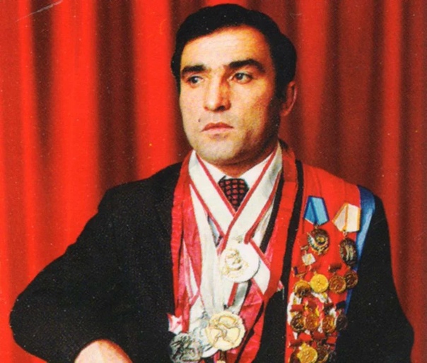 Алиев Али Зурканаевич