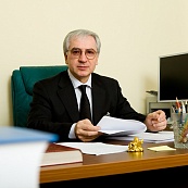 Гаджиев Гадис Абдуллаевич